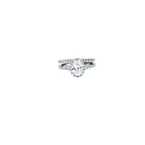 14 Karat white gold wedding set with 1.02 carat pear SI1/H and 1.68 tcw 145-00141